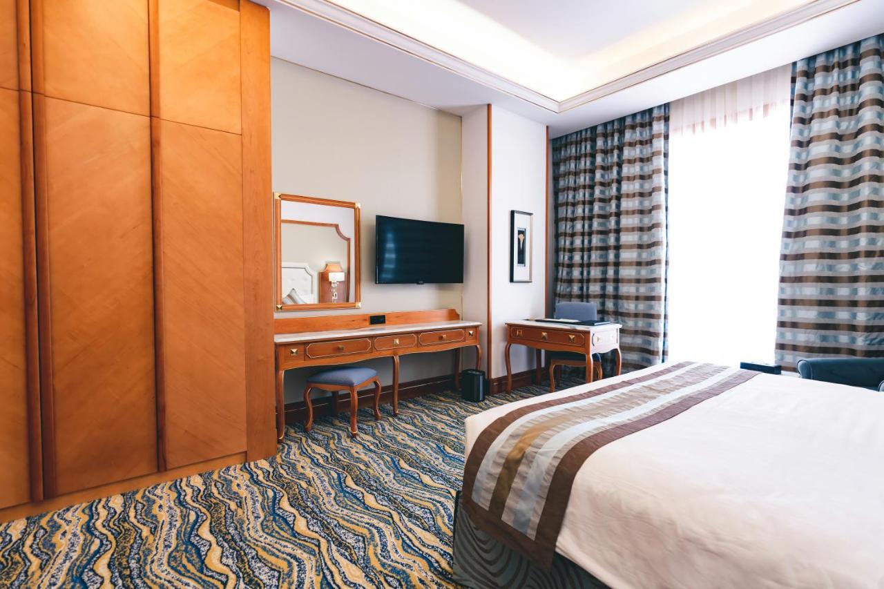 Hotel Iridium 5*